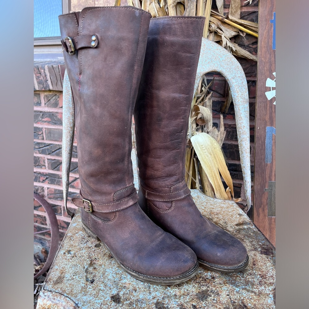 Women’s Riding Boots. Leather. Size 39.